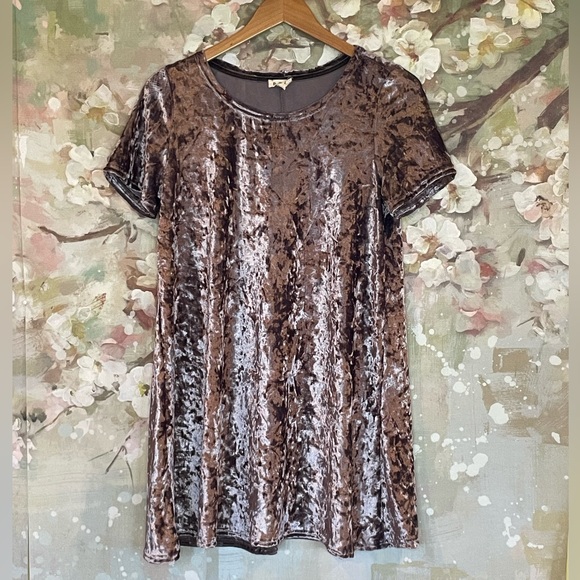 😍 EUC | POL Sleeve Dress • Sz Small‎ (fits medium!) - Picture 1 of 6